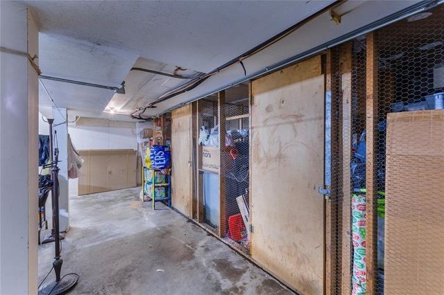 6691 Parker Road A, Florissant, MO 63033