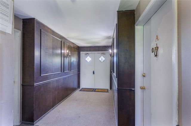 6691 Parker Road A, Florissant, MO 63033