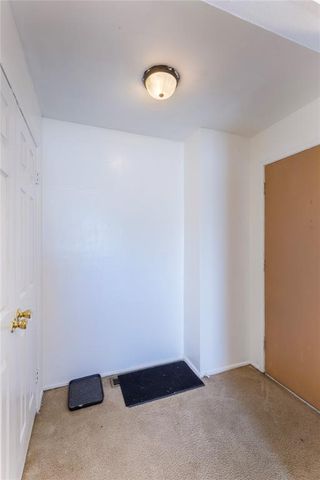 6691 Parker Road A, Florissant, MO 63033