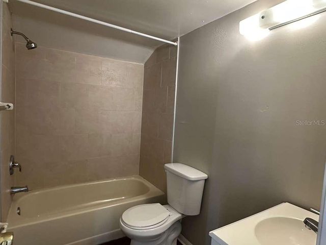 2739 HUNT CLUB LANE, Orlando, FL 32826