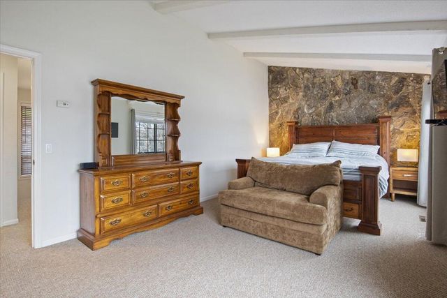 365 OSAGE HERITAGE CIR 2C, Linn Creek, MO 65052