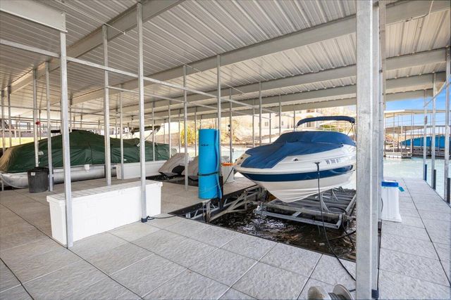 365 OSAGE HERITAGE CIR 2C, Linn Creek, MO 65052