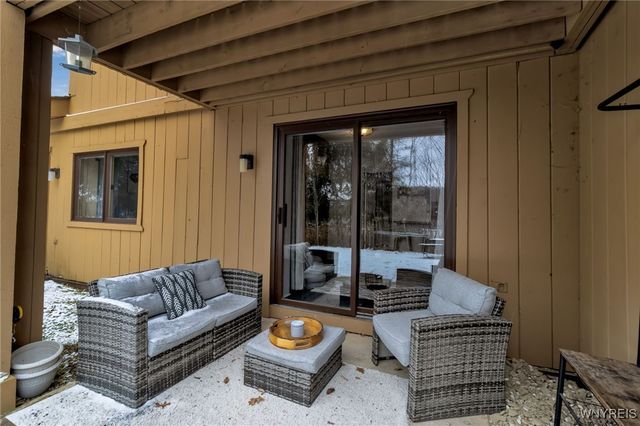 E 102 Snowpine Village 5915, Great Valley, NY 14741