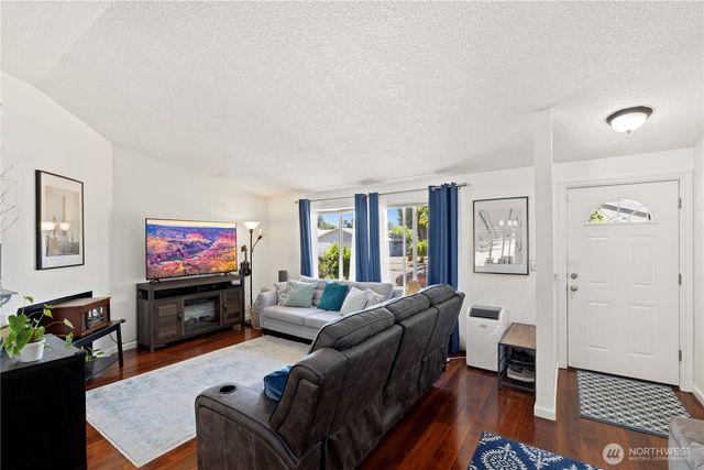 1501 S 92nd Street, Tacoma, WA 98444