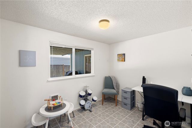 1501 S 92nd Street, Tacoma, WA 98444
