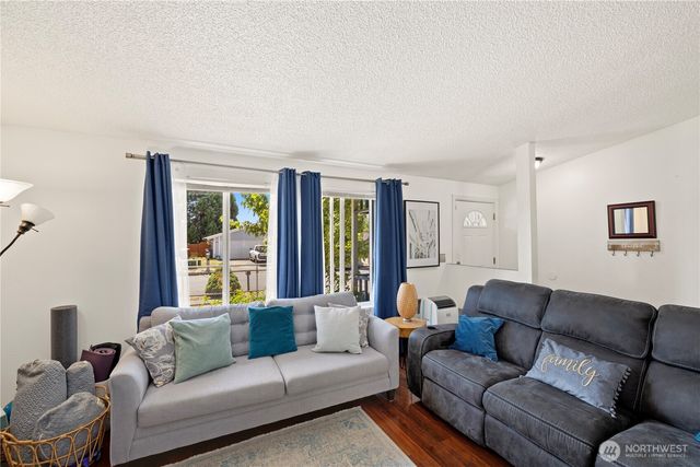 1501 S 92nd Street, Tacoma, WA 98444