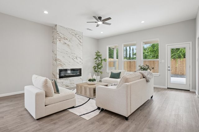 4535 W Lake Highlands Drive, The Colony, TX 75056