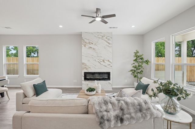 4535 W Lake Highlands Drive, The Colony, TX 75056
