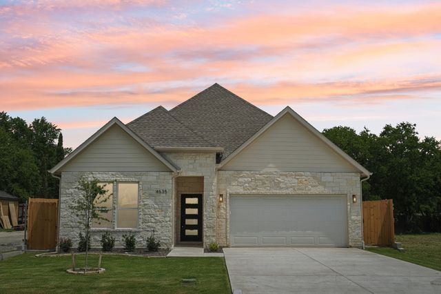 4535 W Lake Highlands Drive, The Colony, TX 75056