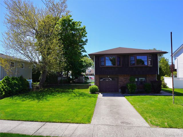 9 John Street, Bethpage, NY 11714