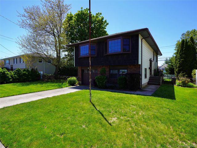 9 John Street, Bethpage, NY 11714