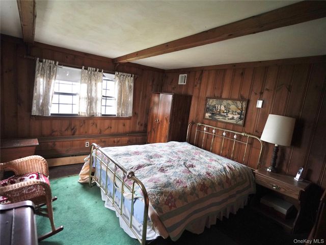 9 John Street, Bethpage, NY 11714