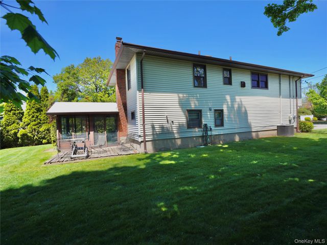 9 John Street, Bethpage, NY 11714
