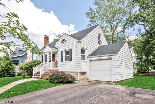 44 Hillcrest Dr, Wayne Twp., NJ 07470