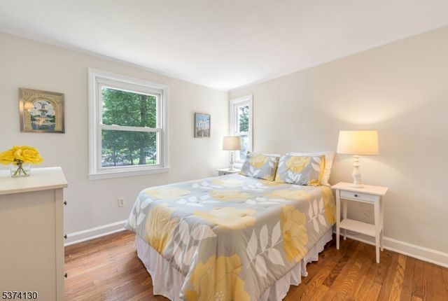 44 Hillcrest Dr, Wayne Twp., NJ 07470