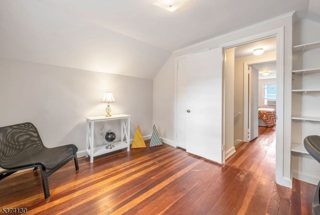 44 Hillcrest Dr, Wayne Twp., NJ 07470