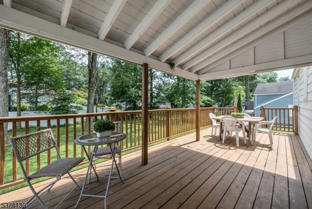 44 Hillcrest Dr, Wayne Twp., NJ 07470