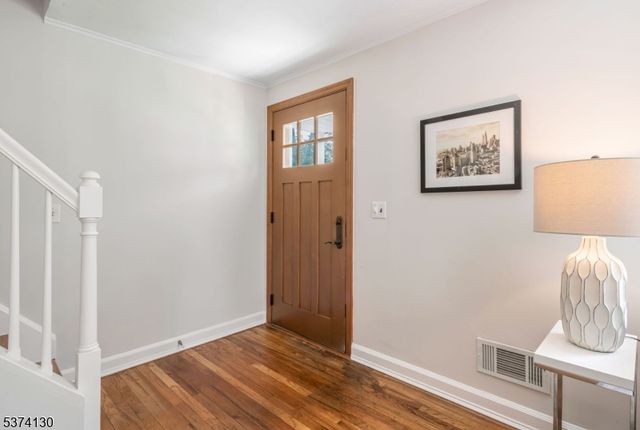 44 Hillcrest Dr, Wayne Twp., NJ 07470