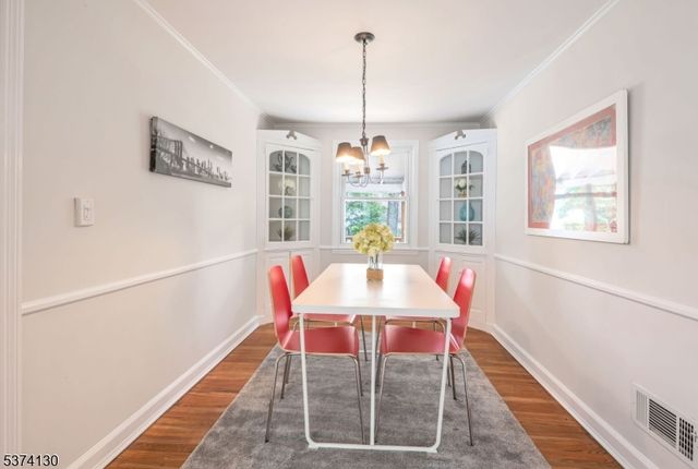 44 Hillcrest Dr, Wayne Twp., NJ 07470