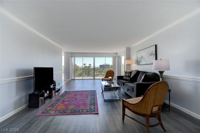 3111 Bel Air Drive 5H, Las Vegas, NV 89109