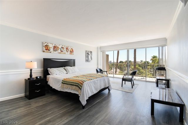 3111 Bel Air Drive 5H, Las Vegas, NV 89109