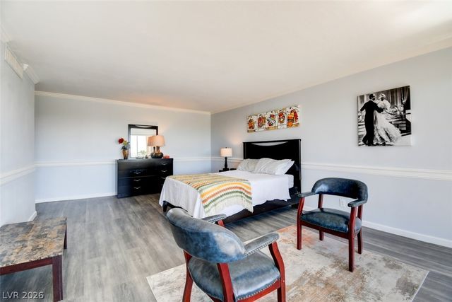 3111 Bel Air Drive 5H, Las Vegas, NV 89109