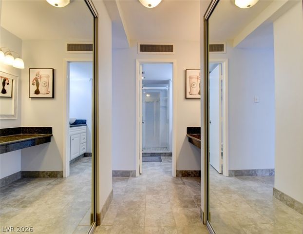 3111 Bel Air Drive 5H, Las Vegas, NV 89109