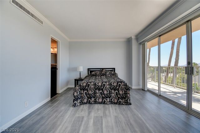 3111 Bel Air Drive 5H, Las Vegas, NV 89109