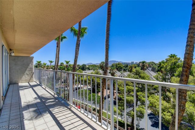3111 Bel Air Drive 5H, Las Vegas, NV 89109