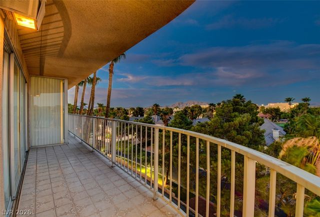 3111 Bel Air Drive 5H, Las Vegas, NV 89109