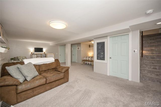 1027 Beso Court, Fenton, MO 63026