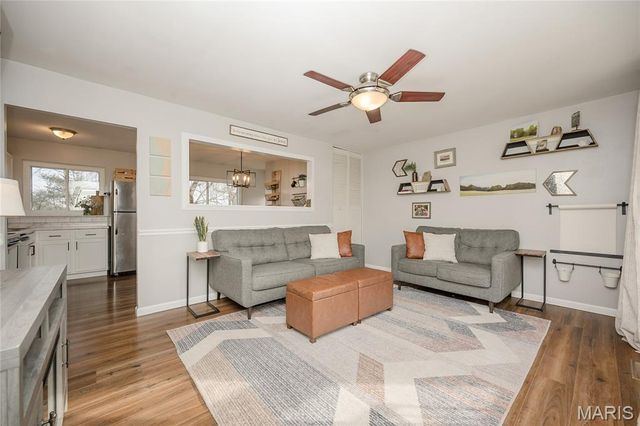 1027 Beso Court, Fenton, MO 63026