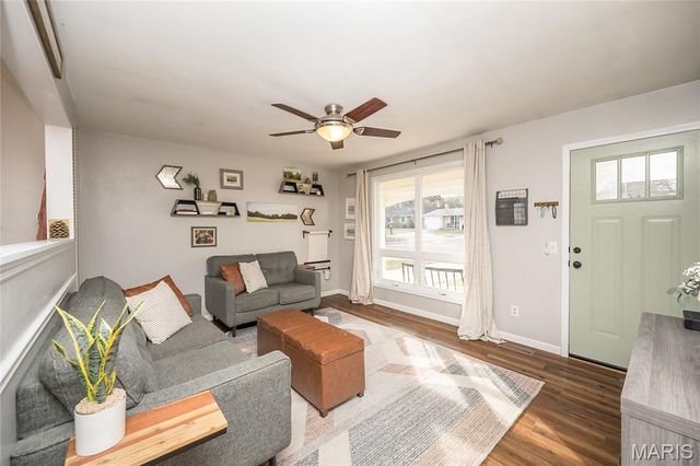 1027 Beso Court, Fenton, MO 63026