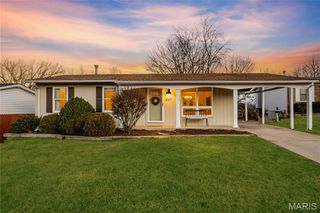 1027 Beso Court, Fenton, MO 63026