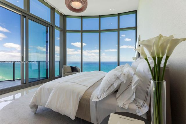 15701 Collins Ave 4701, Sunny Isles Beach, FL 33160