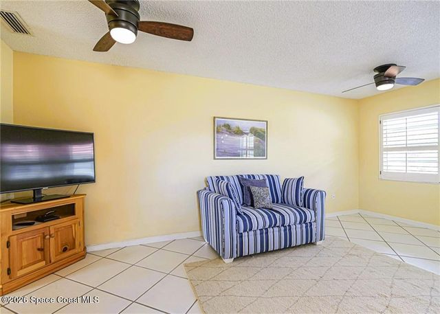 11 Vista Palm Lane 203, Vero Beach, FL 32962