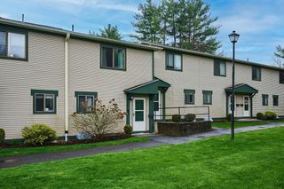 170 E Hadley Rd 52, Amherst, MA 01002
