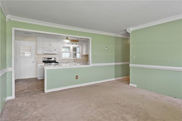 101 Barcroft DR, Smithfield, VA 23430