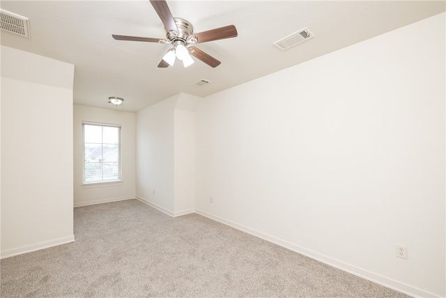 3462 Earnhardt Drive, Fayetteville, AR 72704