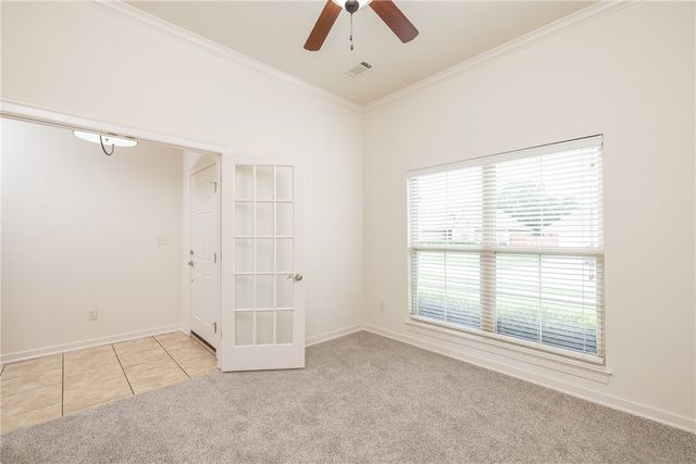 3462 Earnhardt Drive, Fayetteville, AR 72704