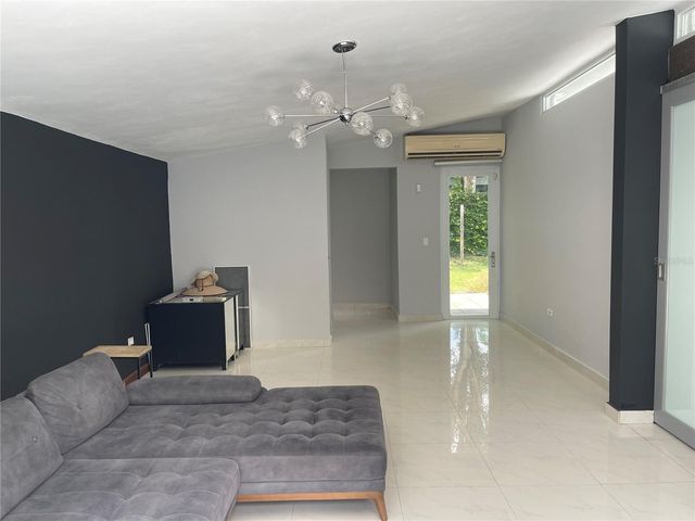 C-3 GREEN VALLEY DRIVE C-3, Caguas, PR 00725