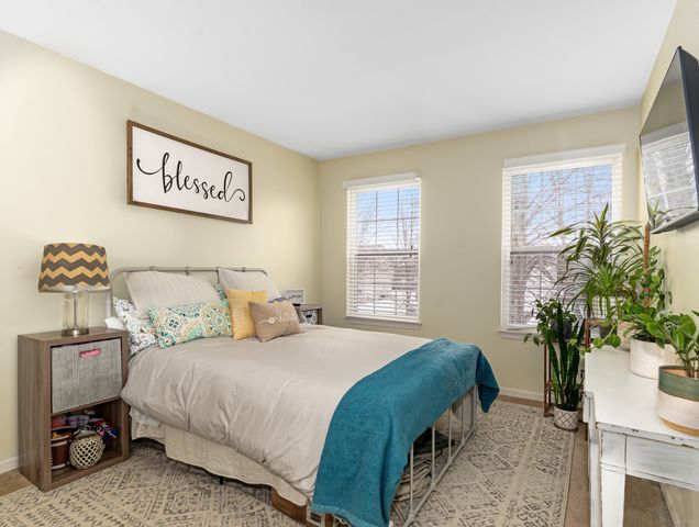 2722 Lahinch Drive, Aurora, IL 60503