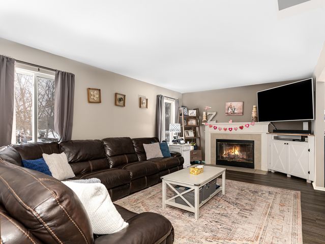 2722 Lahinch Drive, Aurora, IL 60503