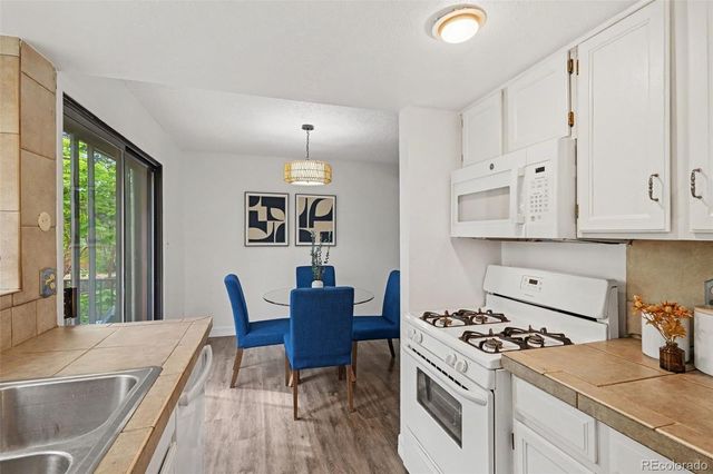 5736 S Pierson Street, Littleton, CO 80127