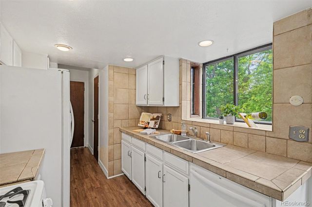 5736 S Pierson Street, Littleton, CO 80127