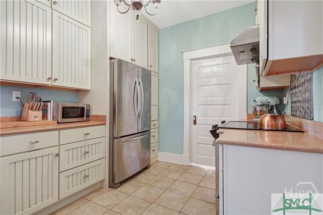 709 E 48 Street, Savannah, GA 31405