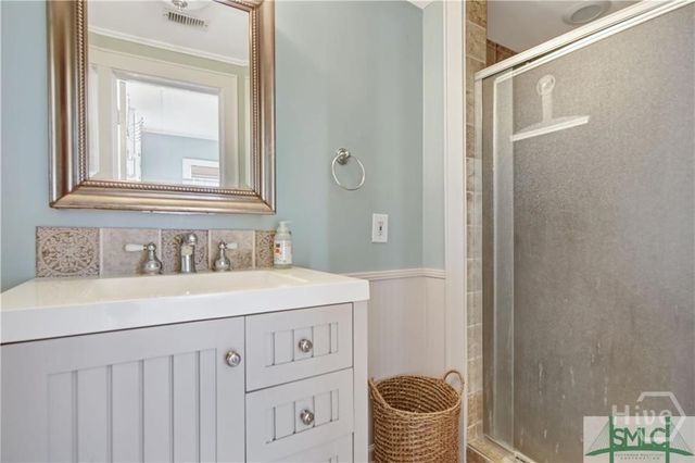 709 E 48 Street, Savannah, GA 31405