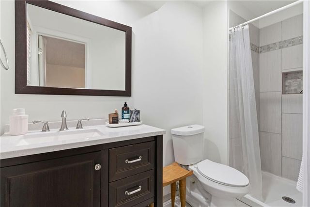 515 S Meadowbrook Lane, Olathe, KS 66062