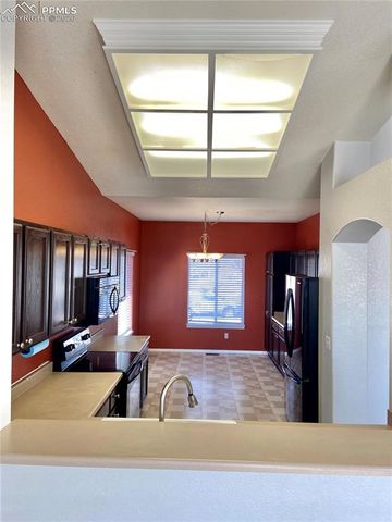 875 Aspenglow Lane, Colorado Springs, CO 80916