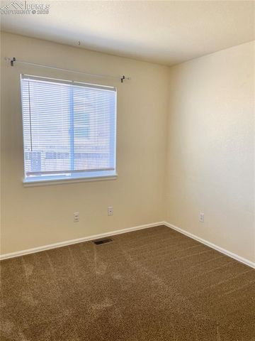 875 Aspenglow Lane, Colorado Springs, CO 80916